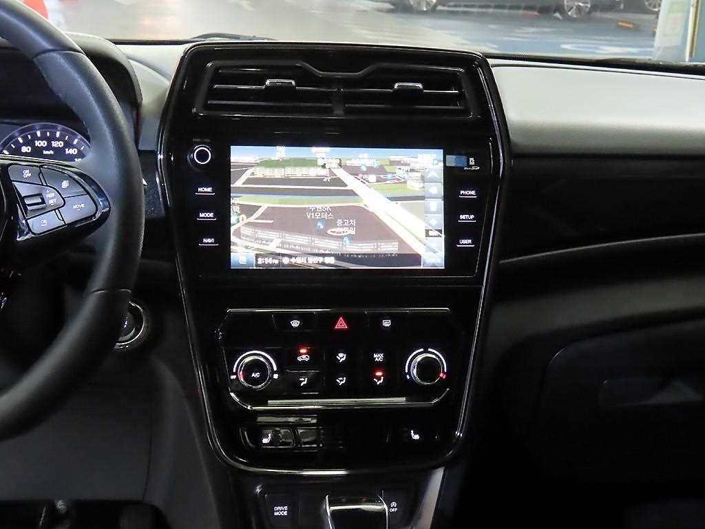 Ssangyong Tivoli - Vista 11