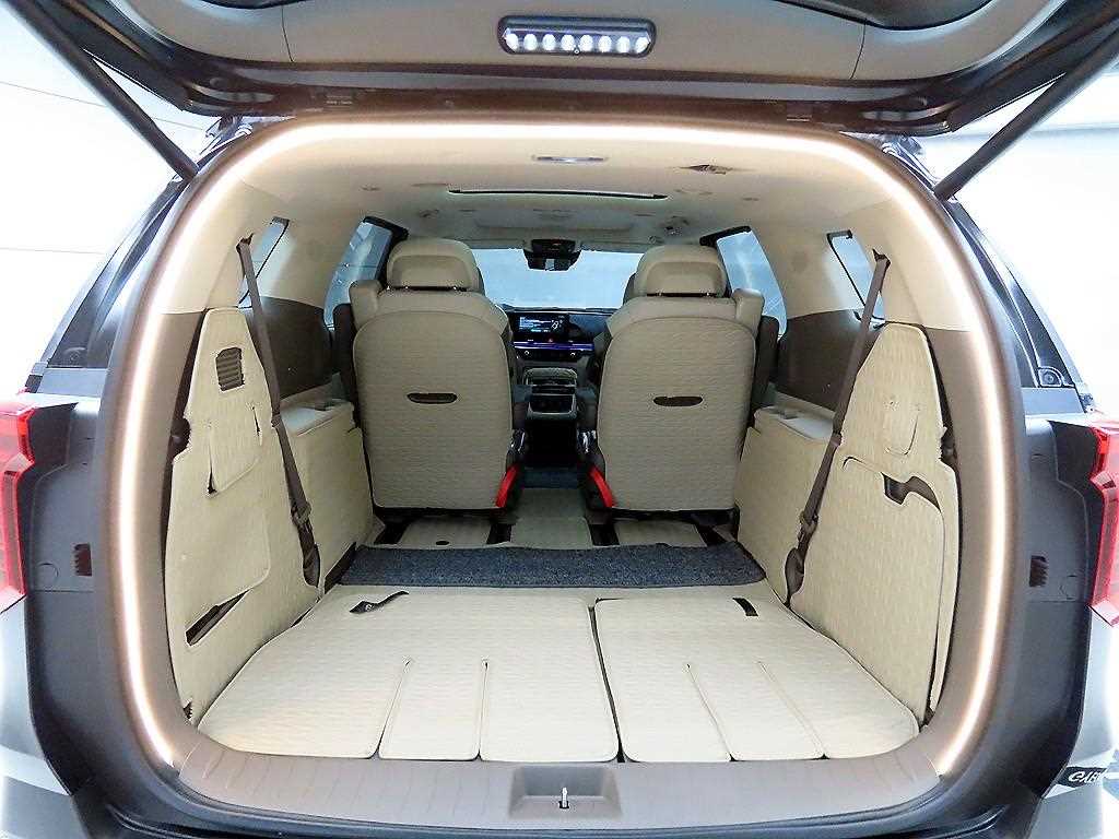 KIA Carnival 2026 Negro - Importación desde Corea - HF Imports Iquique - Foto 18