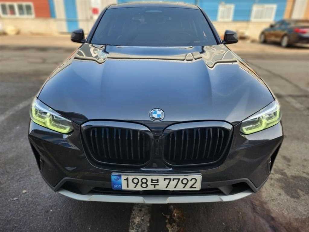 BMW X4 - Vista 3
