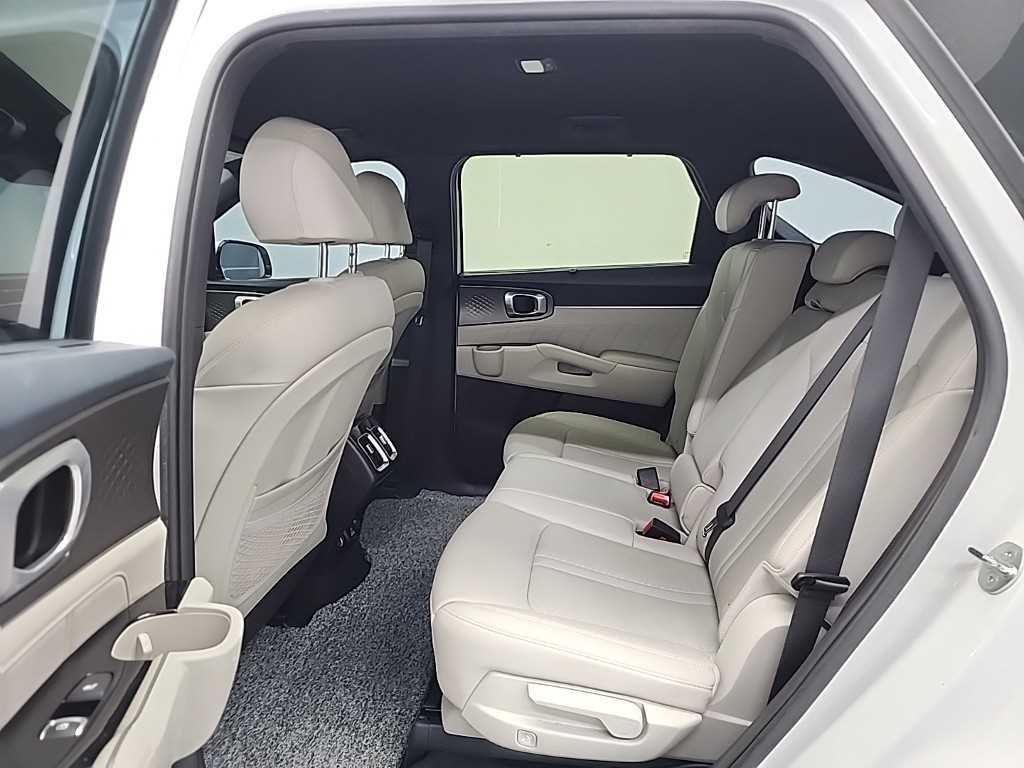 KIA Sorento - Vista 12