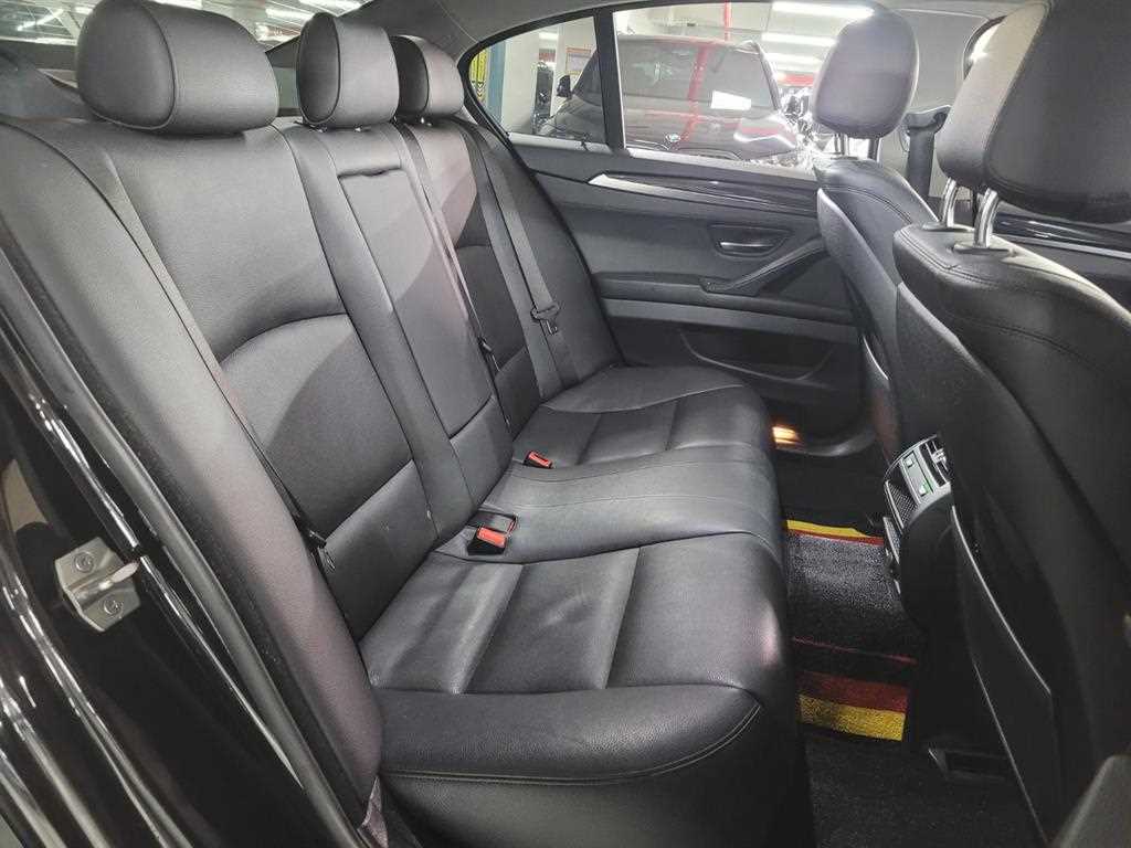 BMW 5 Series - Vista 8