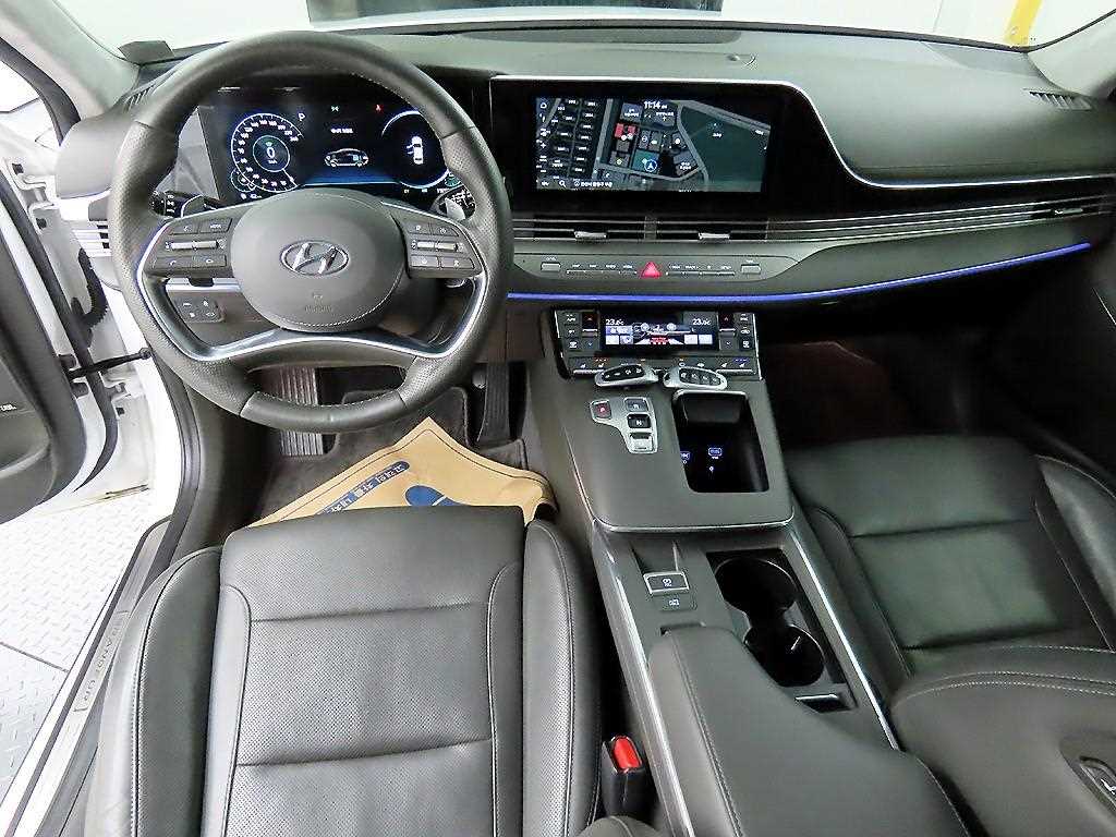HYUNDAI Grandeur - Vista 7