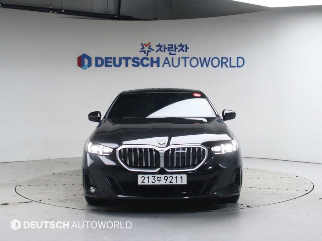 BMW 5 Series - Vista 3