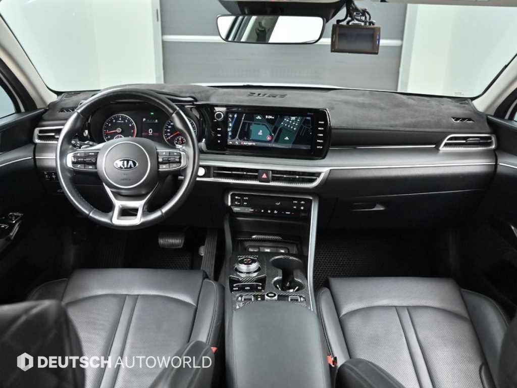 KIA K5 - Vista 7
