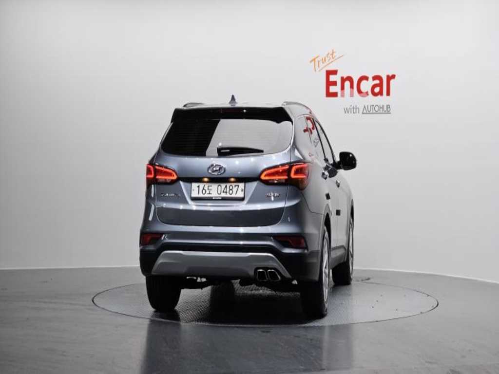 HYUNDAI Santa Fe - Vista 4