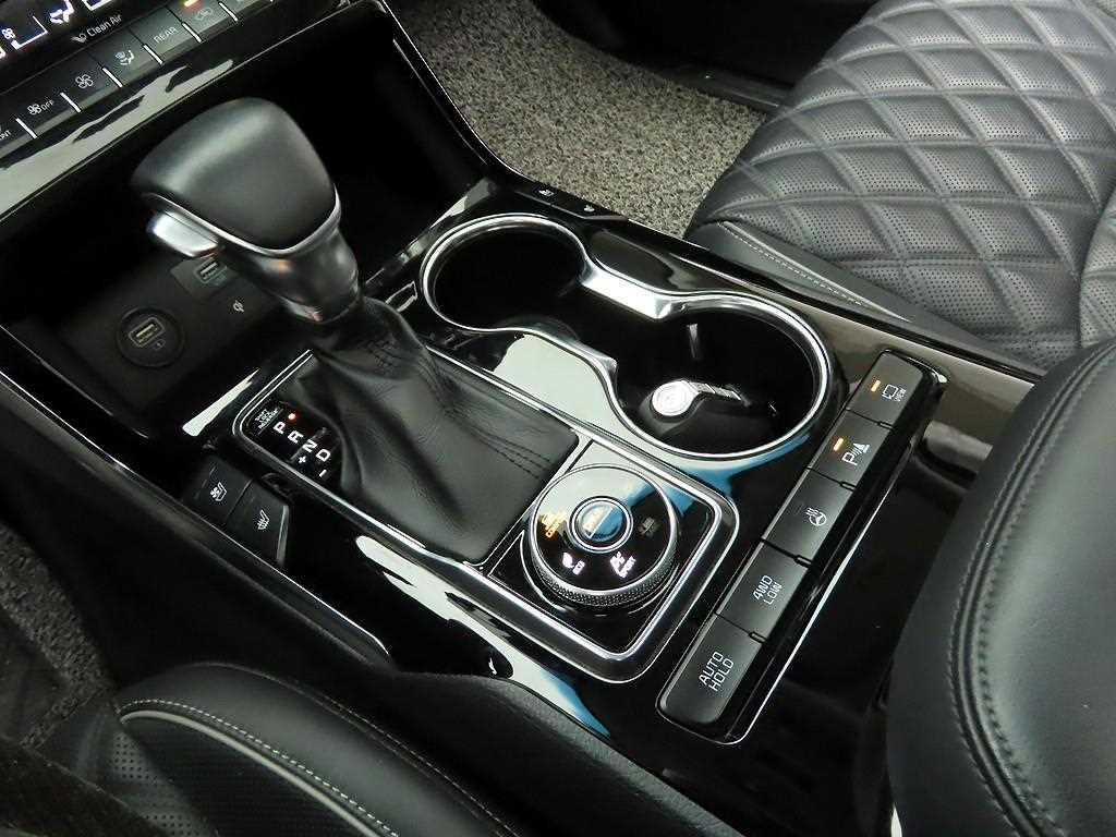 KIA Mohave - Vista 11