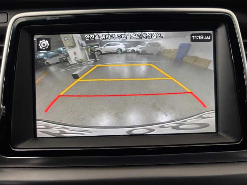 HYUNDAI Sonata - Vista 12