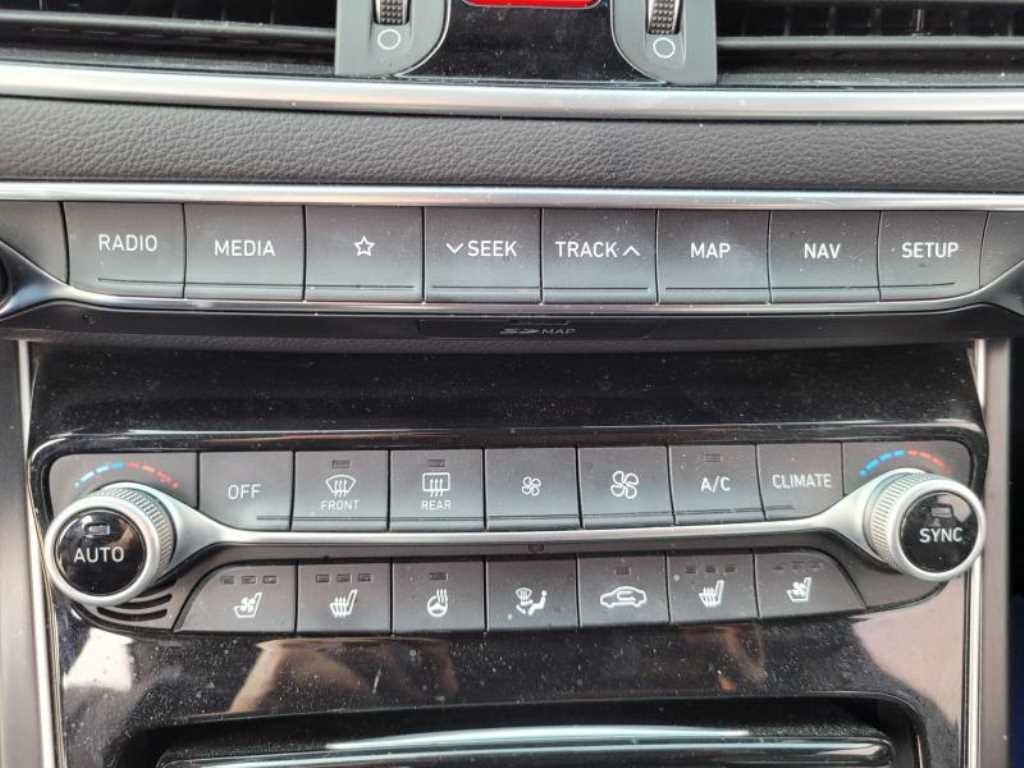 HYUNDAI Grandeur - Vista 9