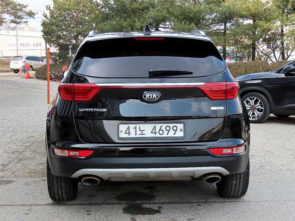KIA Sportage - Vista 4
