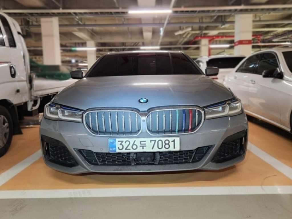 BMW 5 Series 2021 - Importación desde Corea - HF Imports Iquique - Foto 1
