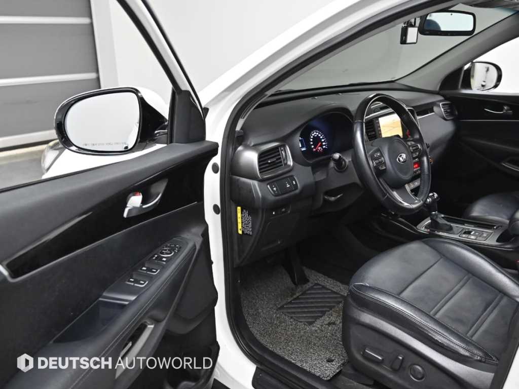 KIA Sorento - Vista 11