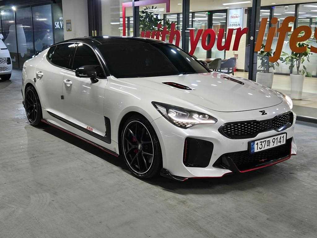 KIA Stinger - Vista 2