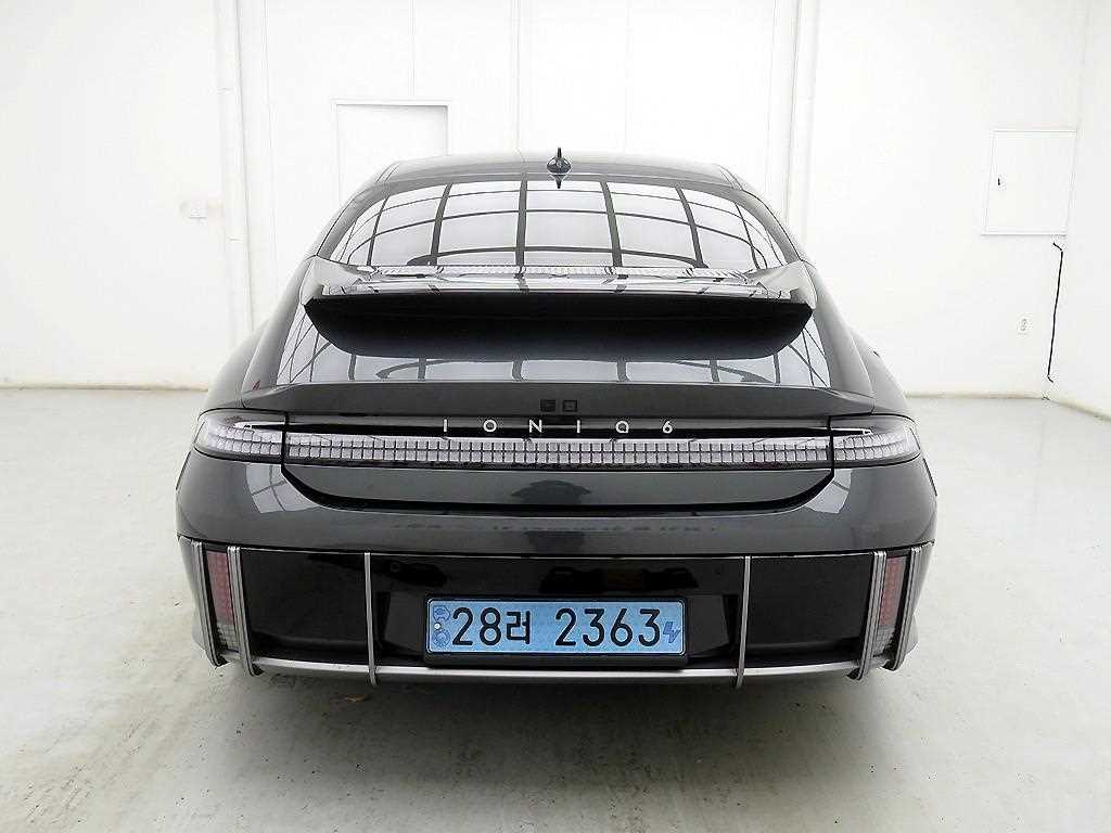 HYUNDAI Ioniq 6 - Vista 3