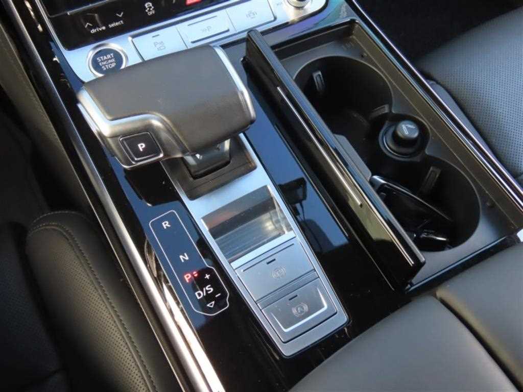 Audi A8 - Vista 6