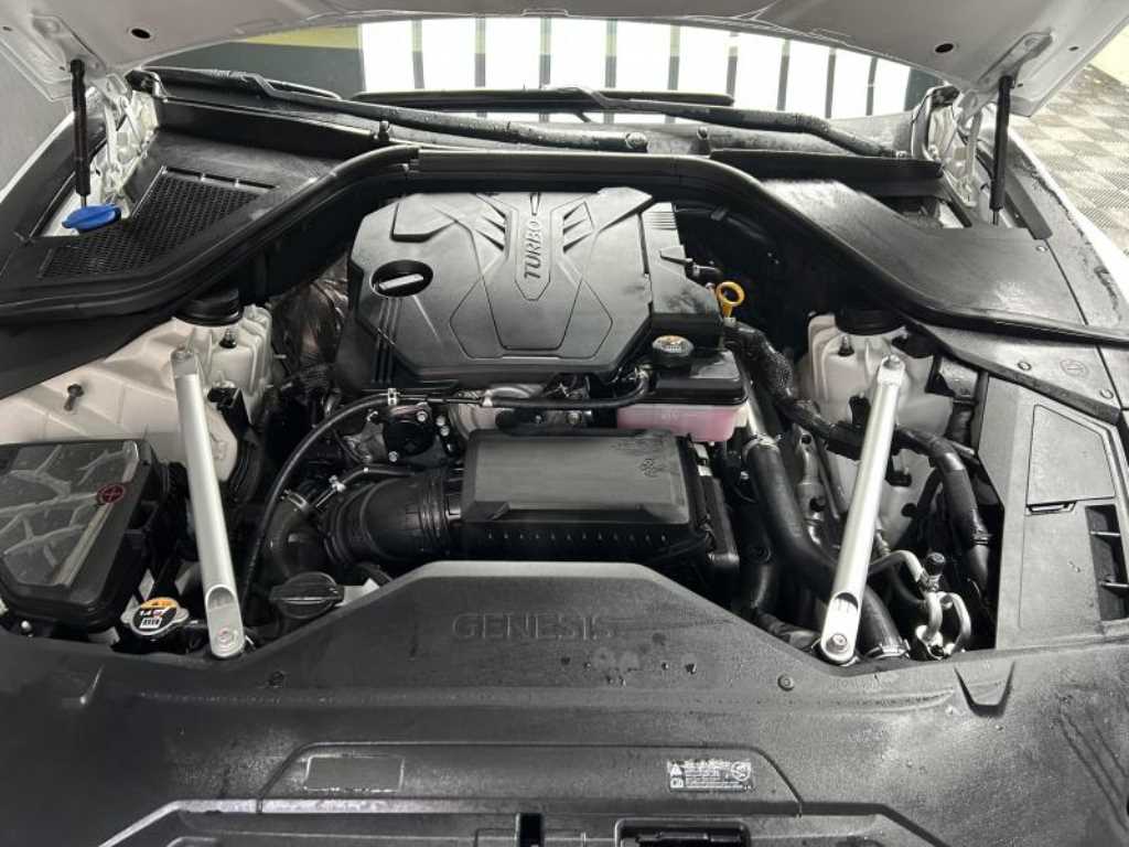 Genesis G80 2025 Blanco - Importación desde Corea - HF Imports Iquique - Foto 17