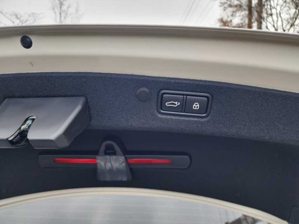 HYUNDAI Grandeur 2022 Blanco - Importación desde Corea - HF Imports Iquique - Foto 14