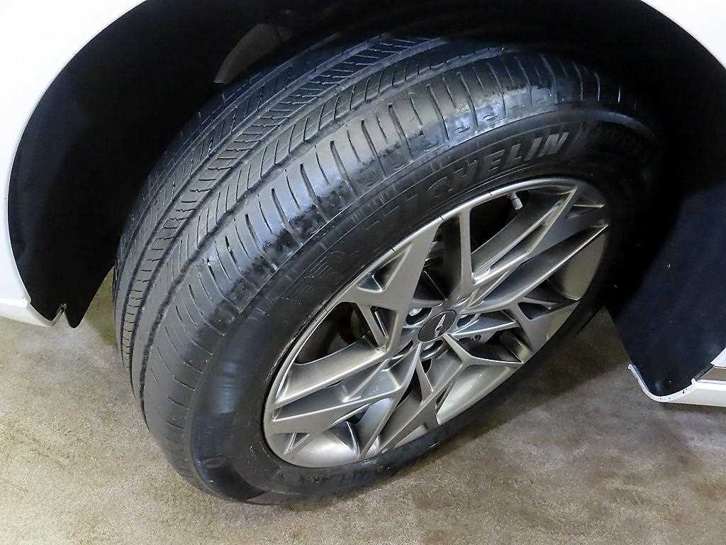 Genesis GV70 2023 Blanco - Importación desde Corea - HF Imports Iquique - Foto 20