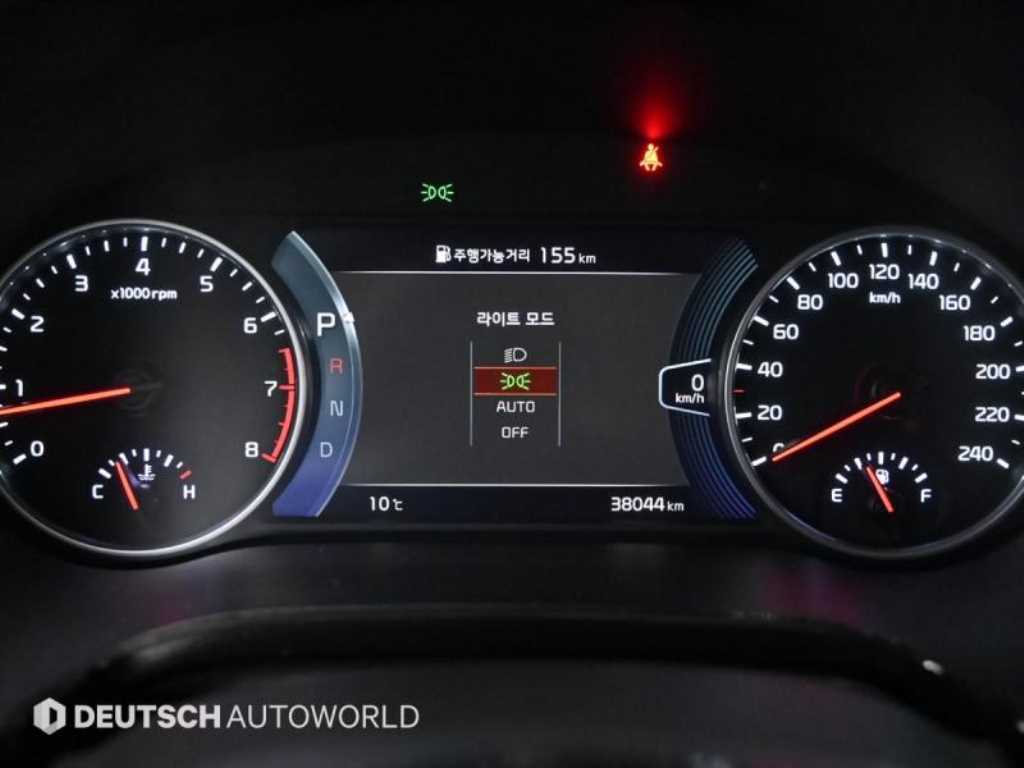 KIA Seltos - Vista 8