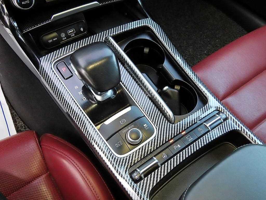 KIA Stinger - Vista 10