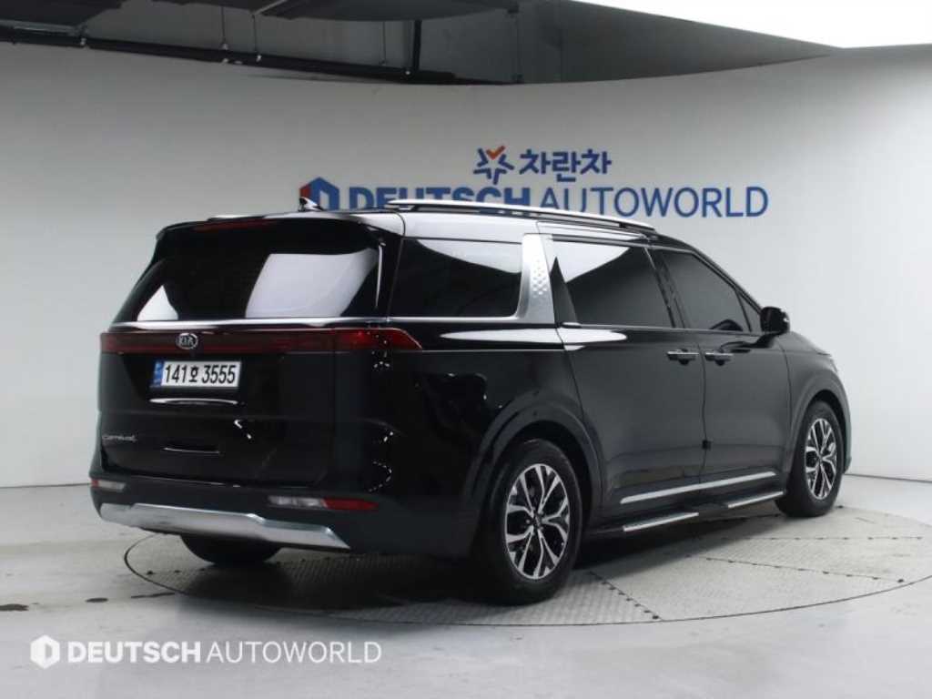 KIA Carnival - Vista 2