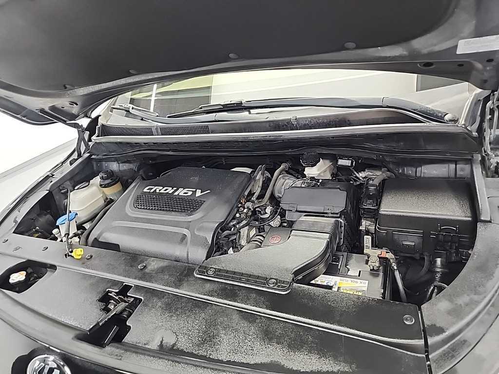 KIA Carnival - Vista 5