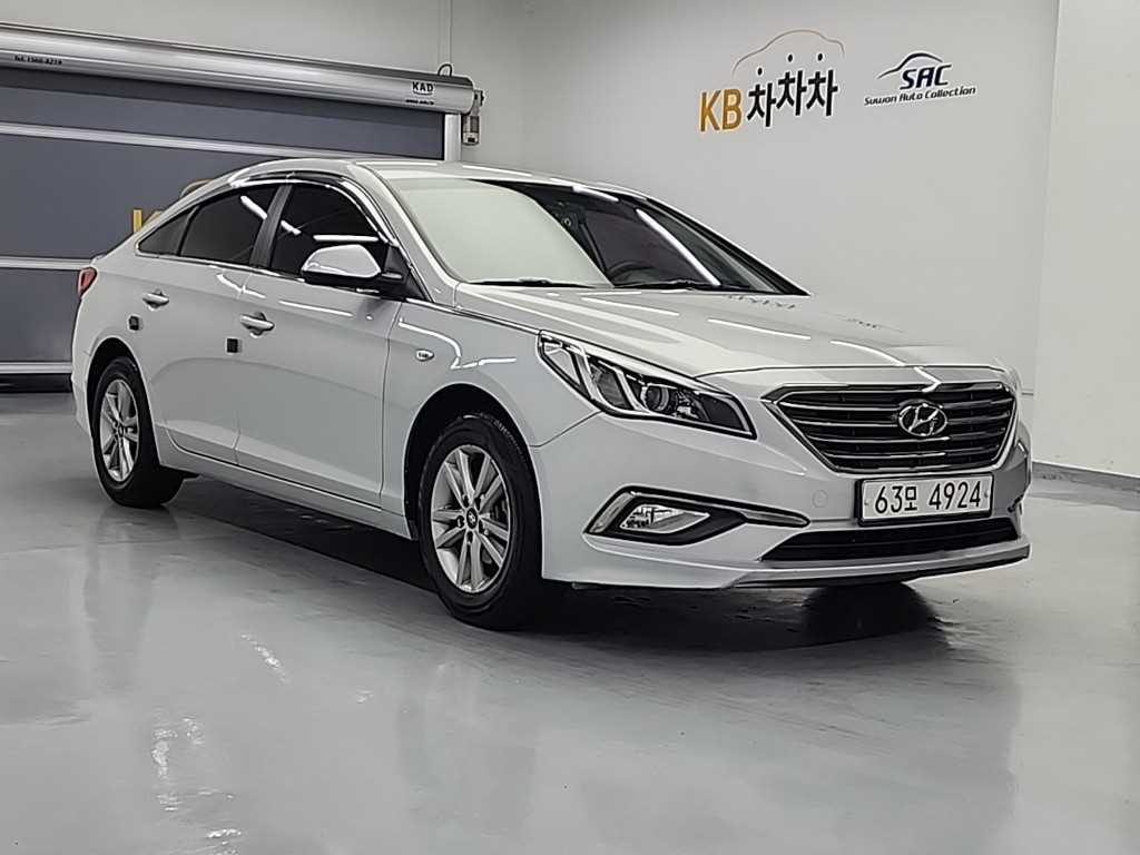 HYUNDAI Sonata - Vista 4