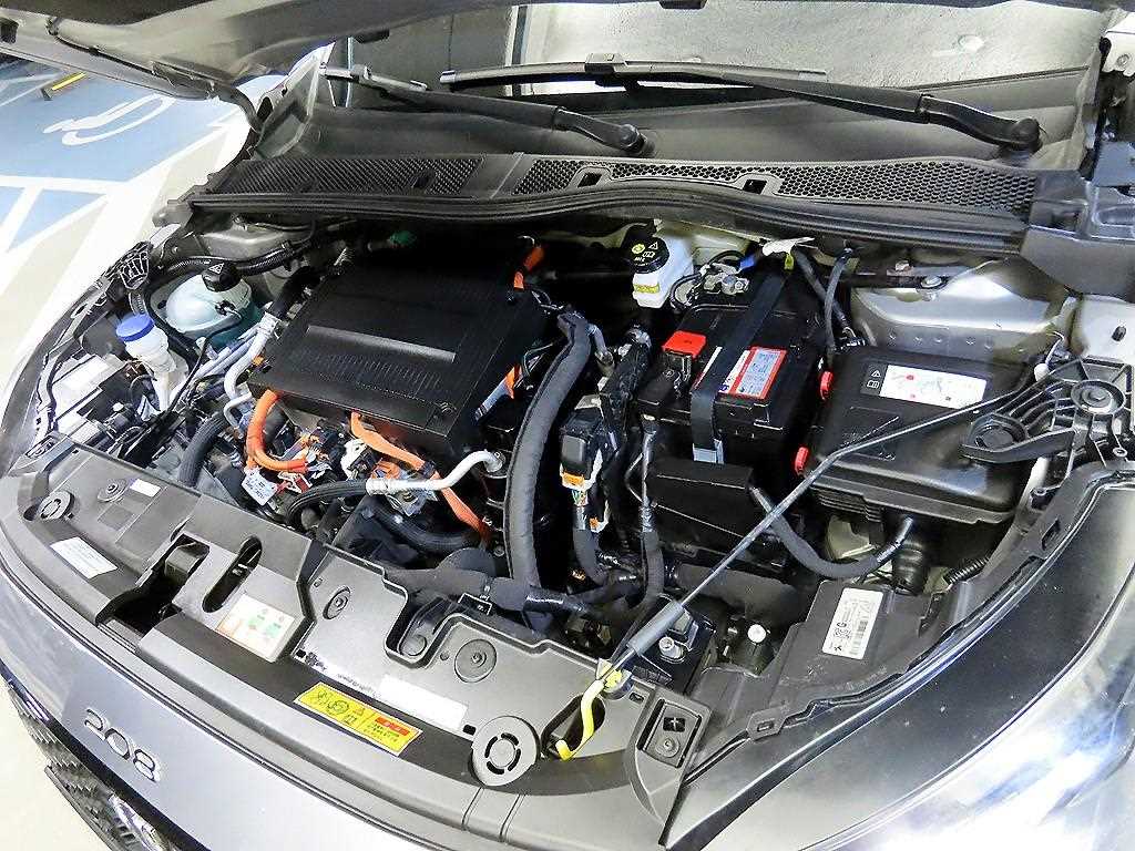 Peugeot 208 2022 Gris - Importación desde Corea - HF Imports Iquique - Foto 19