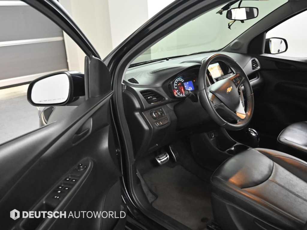 Chevrolet Spark - Vista 11