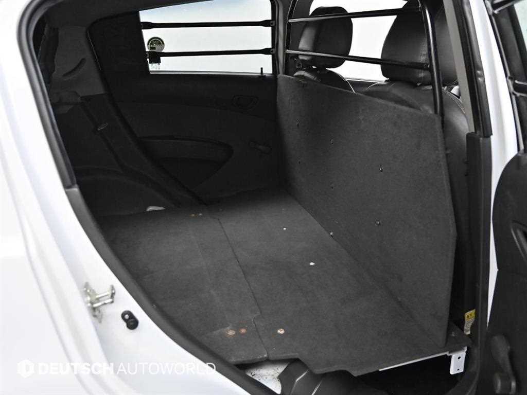 Chevrolet Spark - Vista 12