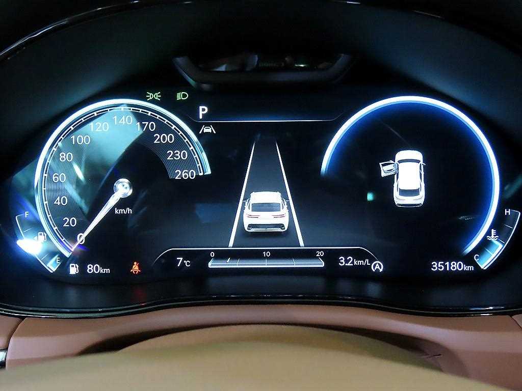 Genesis GV70 - Vista 9