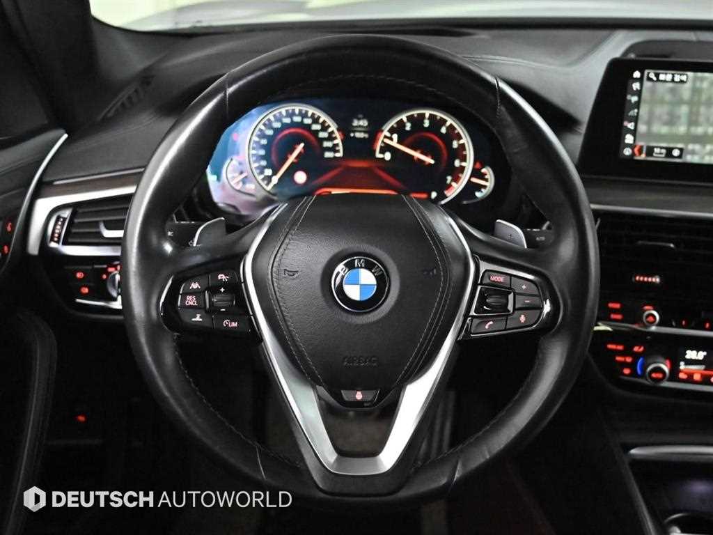 BMW 5 Series 2018 Blanco - Importación desde Corea - HF Imports Iquique - Foto 13