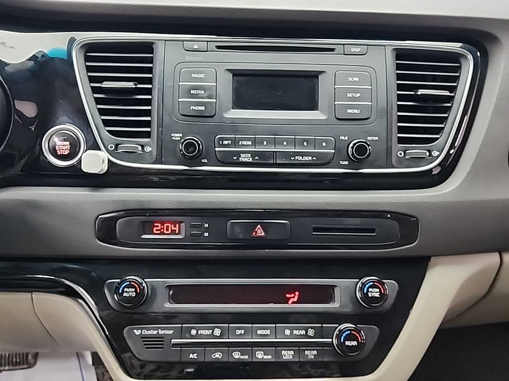 KIA Carnival 2015 - Importación desde Corea - HF Imports Iquique - Foto 17