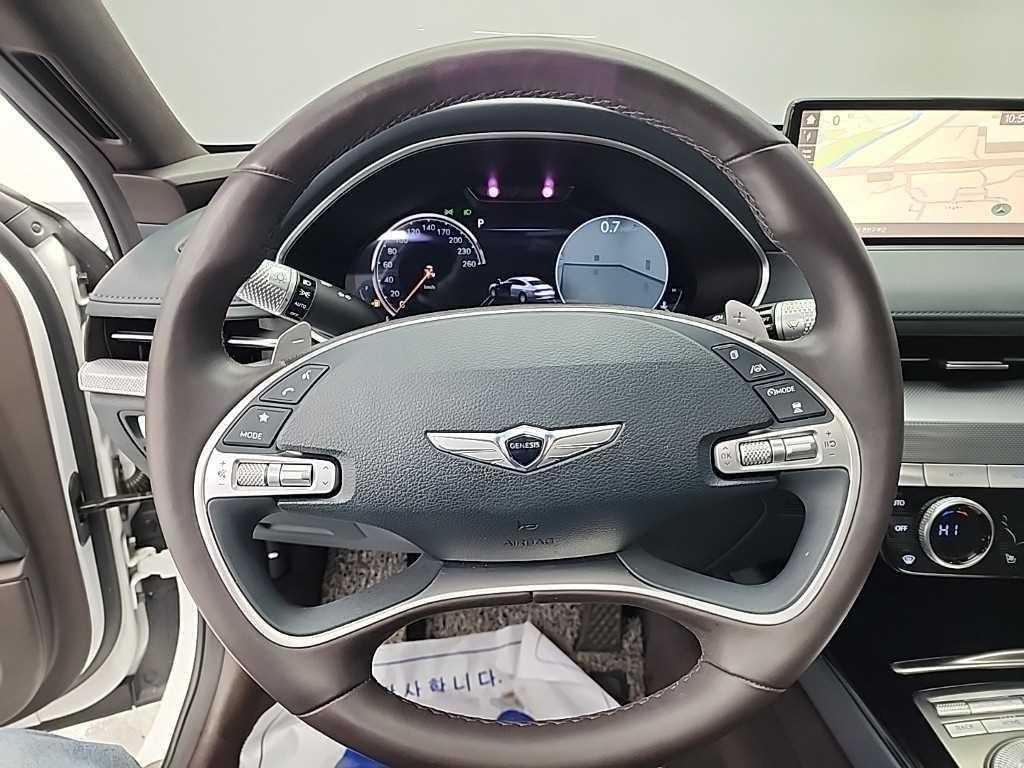 Genesis G80 - Vista 9