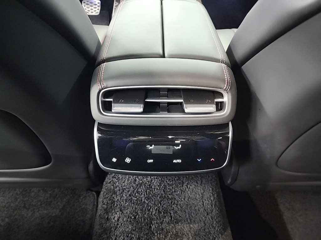 Genesis G80 2025 Gris - Importación desde Corea - HF Imports Iquique - Foto 13