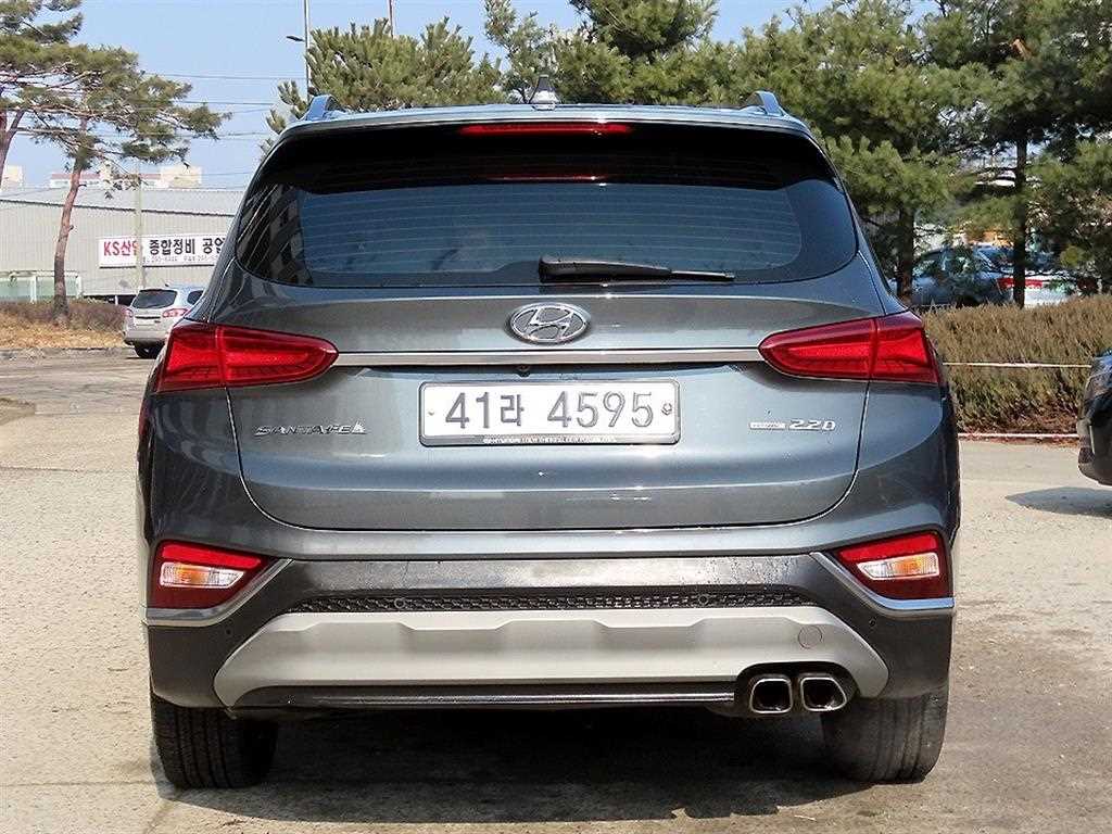 HYUNDAI Santa Fe - Vista 4