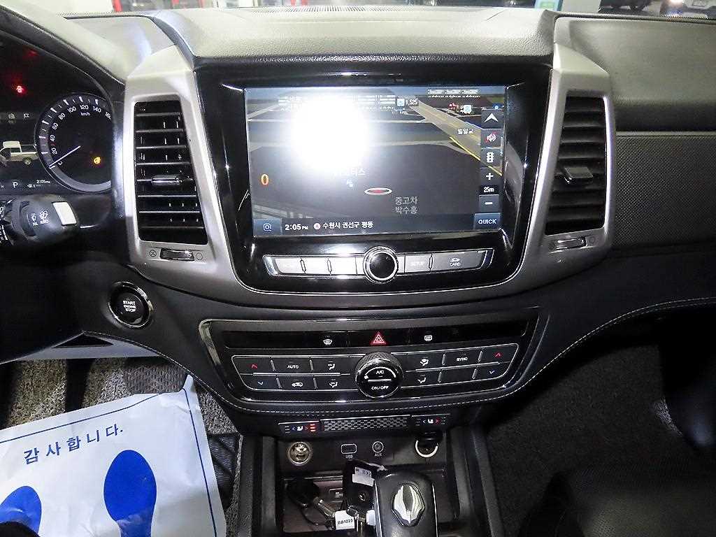 Ssangyong Rexton - Vista 11