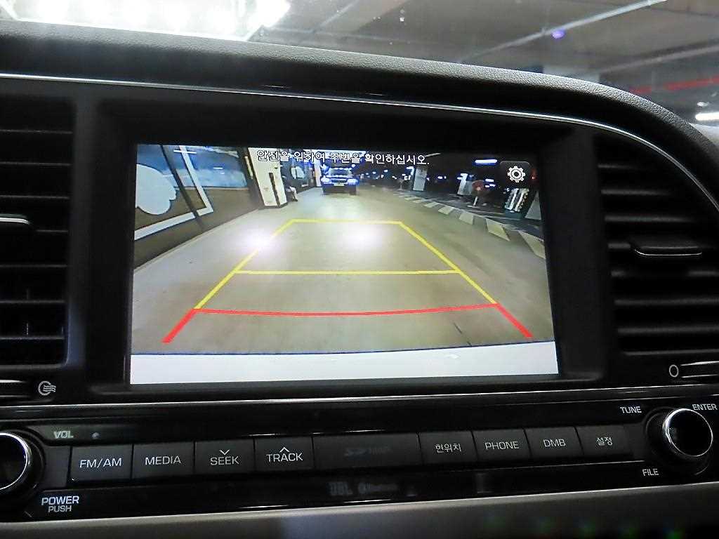 HYUNDAI Avante 2016 Blanco - Importación desde Corea - HF Imports Iquique - Foto 14