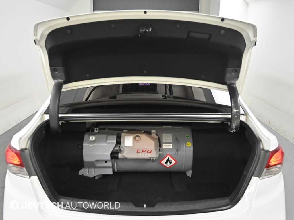 HYUNDAI Sonata 2019 Blanco - Importación desde Corea - HF Imports Iquique - Foto 20