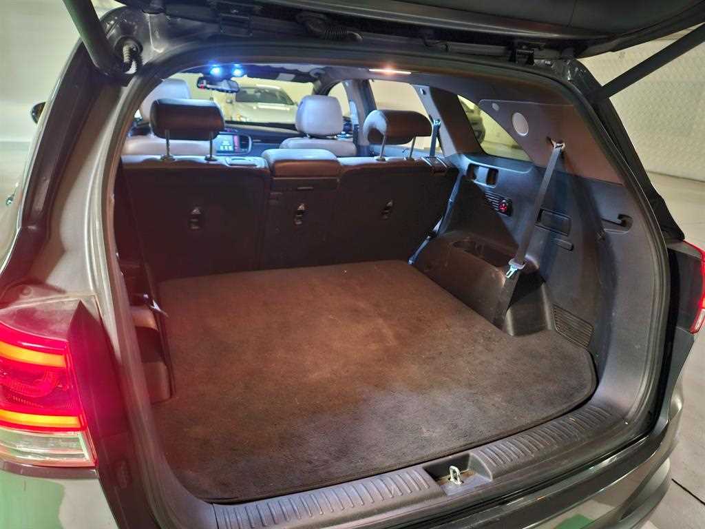 KIA Sorento 2016 Gris - Importación desde Corea - HF Imports Iquique - Foto 17