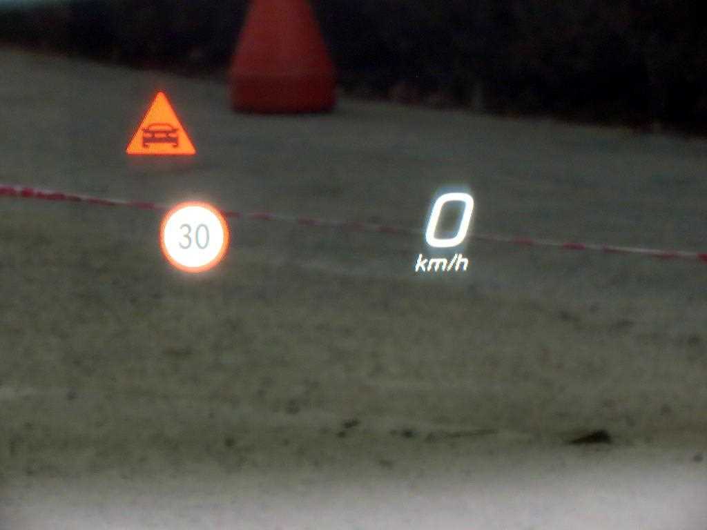 Mercedes Benz C Class - Vista 10