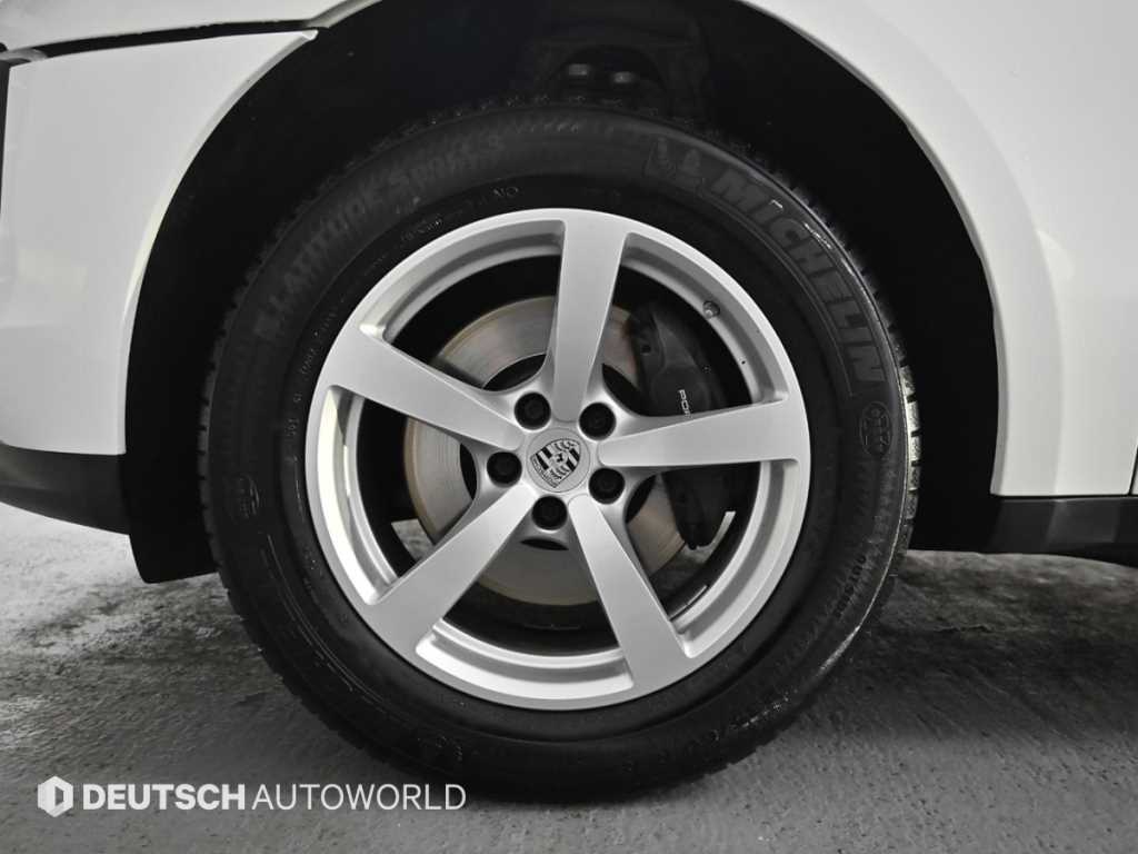 Porsche Macan - Vista 5