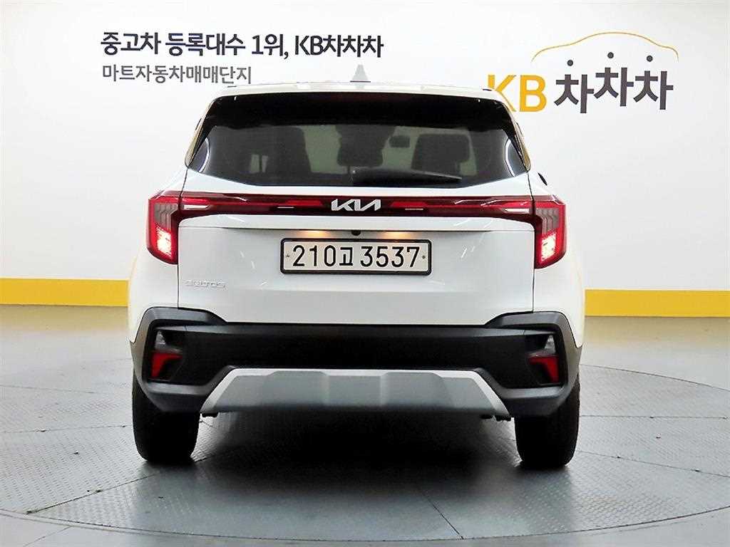 KIA Seltos - Vista 3