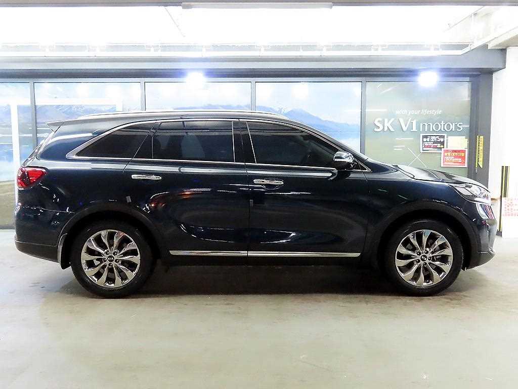 KIA Sorento - Vista 3
