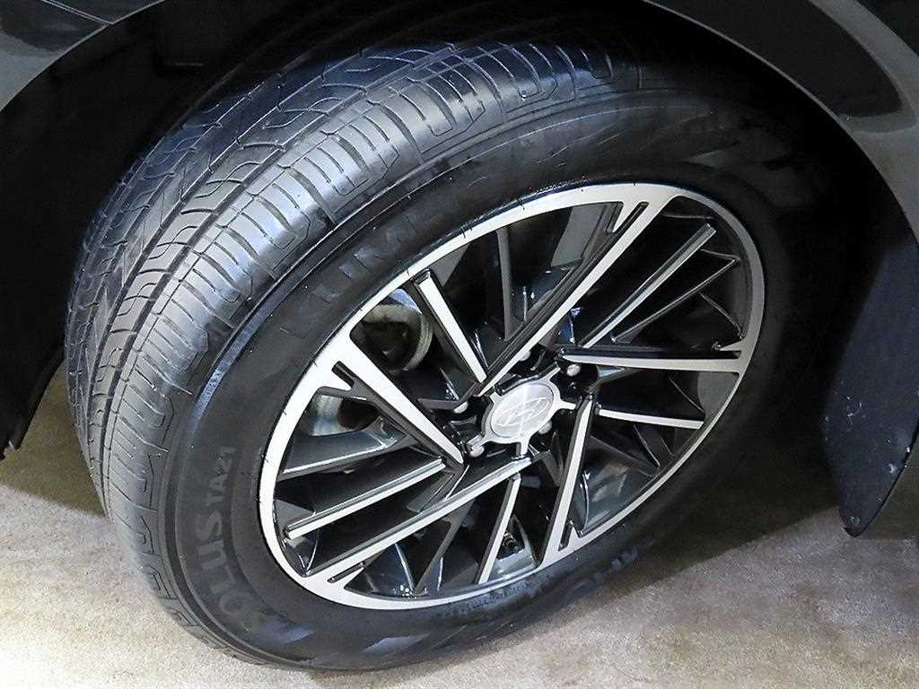 HYUNDAI Grandeur - Vista 2