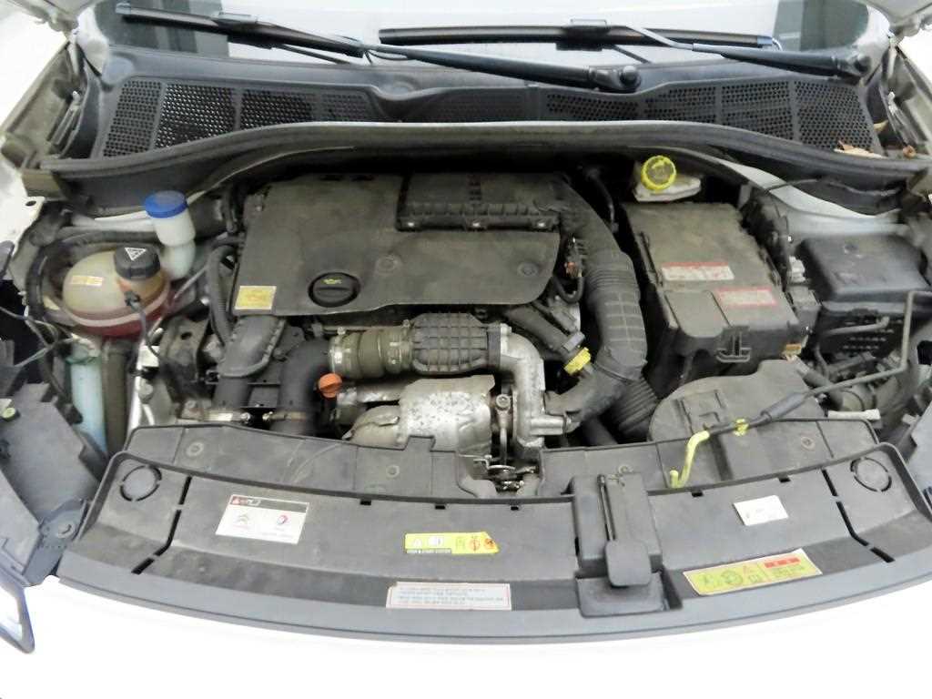 Citroen C4 2018 Blanco - Importación desde Corea - HF Imports Iquique - Foto 20