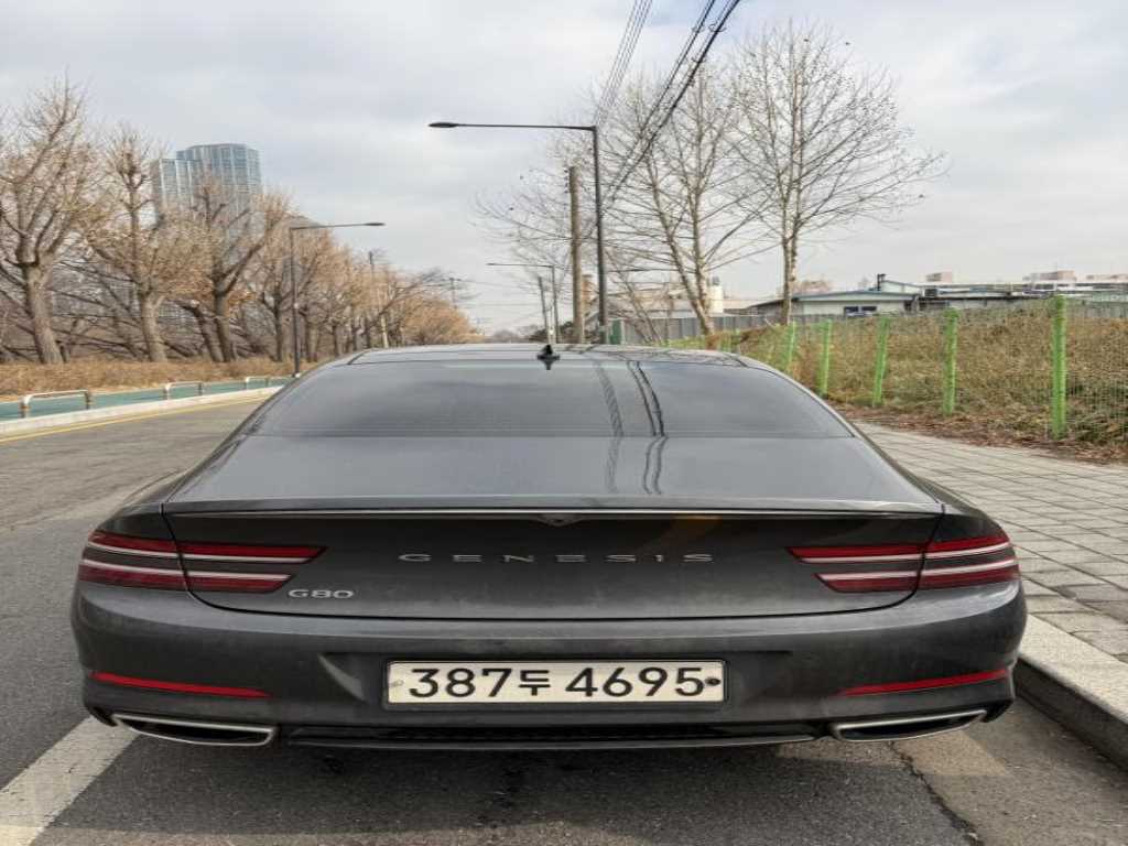 Genesis G80 - Vista 2