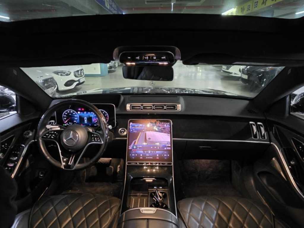 Mercedes Benz S Class - Vista 5