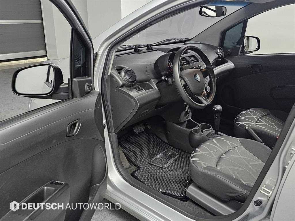 Chevrolet Spark - Vista 11