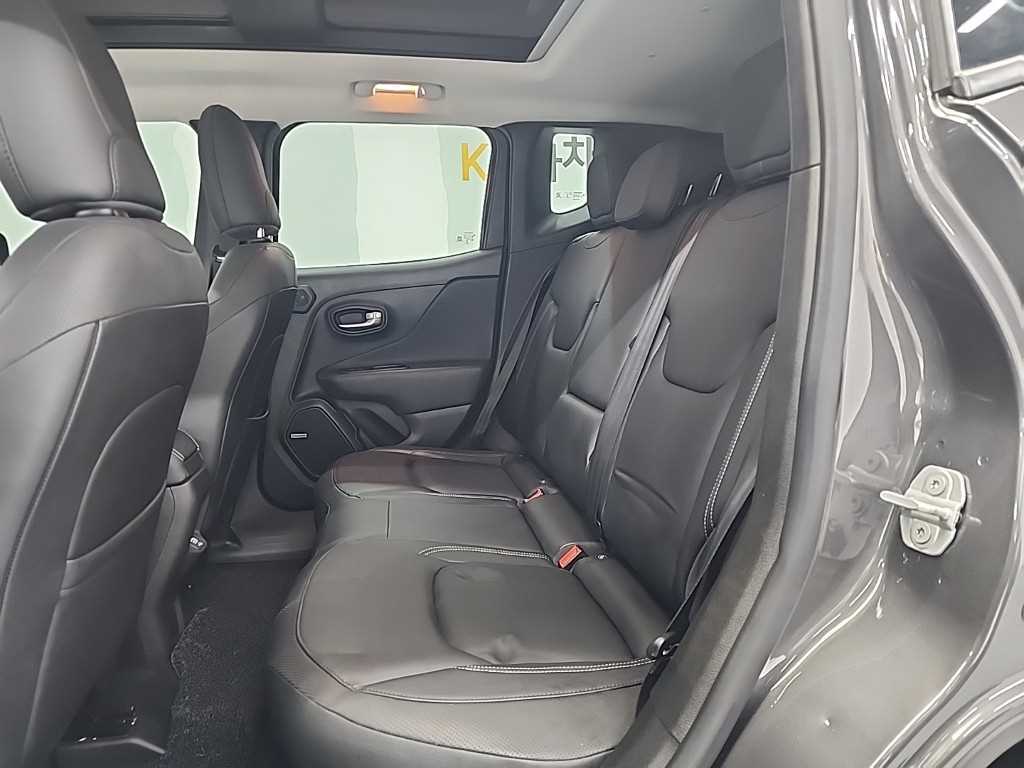 Jeep Renegade - Vista 12