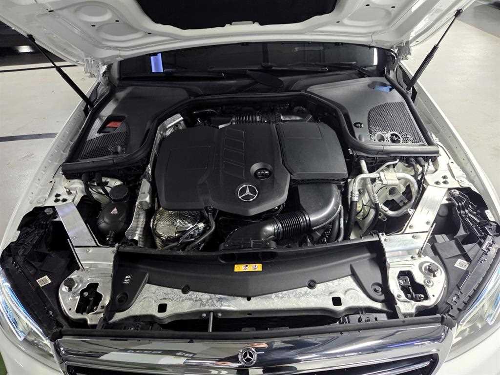 Mercedes Benz E class 2017 Blanco - Importación desde Corea - HF Imports Iquique - Foto 15